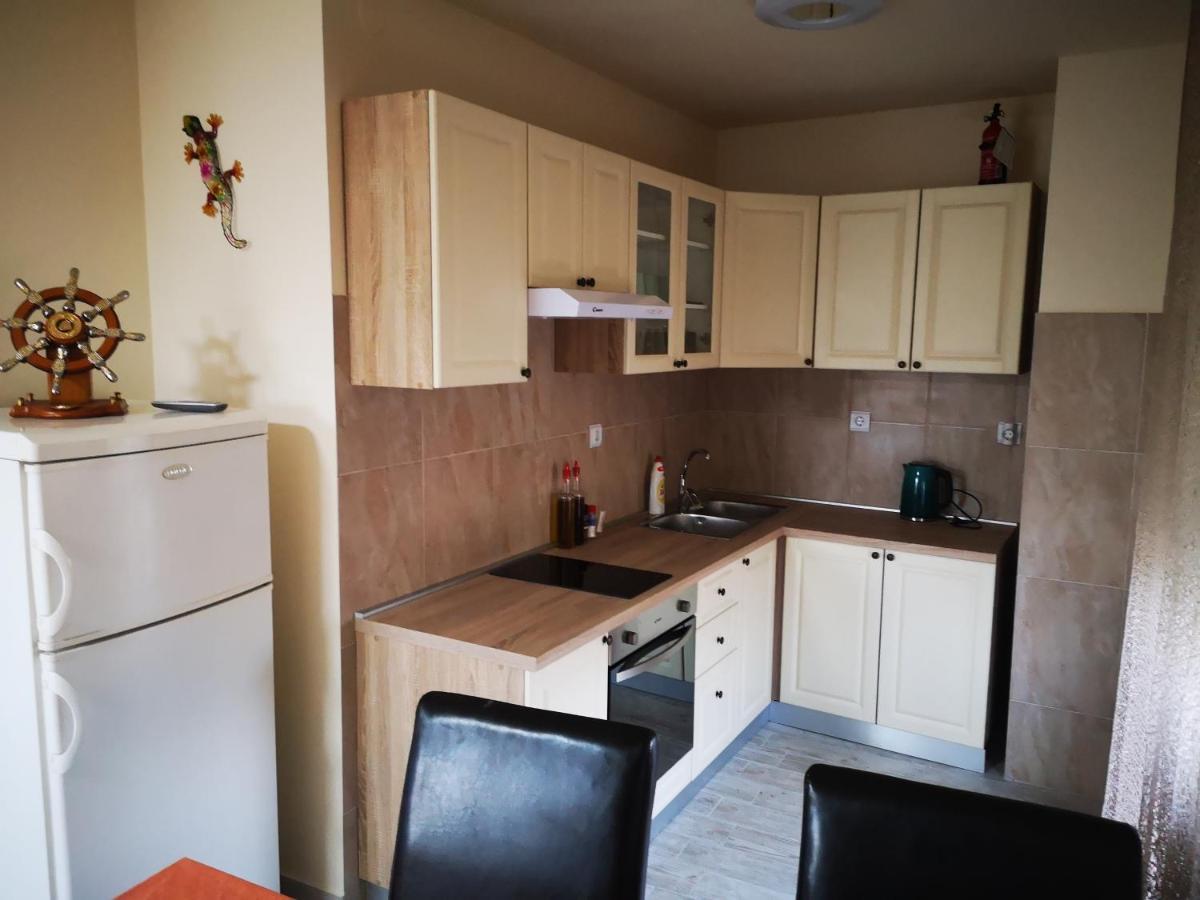 Apartman Petrovic City Center Trogir Exterior photo